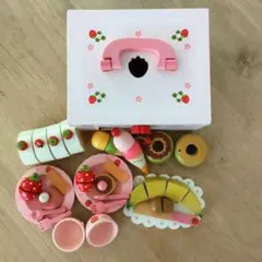 マザーガーデン　 おままごとセット いちご柄ボックス付きのサムネイル