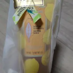 □特価□L'OCCITANE ロクシタン シャワースクラブ 新品 未開封
