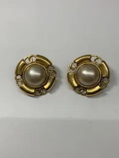 シャネル フェイクパール イヤリング