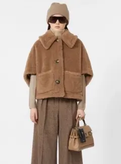 2026年最新】Max mara ケープの人気アイテム - メルカリ