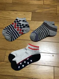 キッズ靴下3足セット