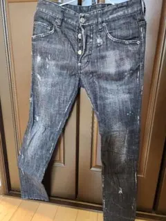 DSQUARED2 スキニーデニム 42サイズ　限定値下げ