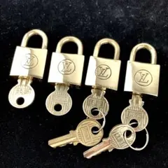 ルイヴィトン パドロック 旧デザイン 4個まとめて 南京錠 カデナ ゴールド