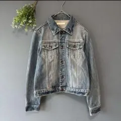 Item thumbnail for item a832f2b6-c6ac-4cd3-9379-fec21b32c08d