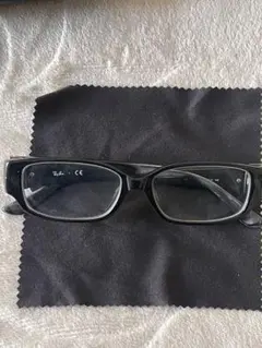 Ray-Ban ブラック メガネ ボックス型