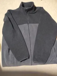 祝日限定価格　ユニクロ　ダークグレー フリースジャケット XL