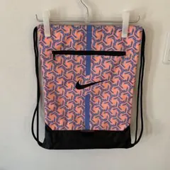 未使用品　ナイキ　NIKE ナップサック 幾何学模様 ジムサック　リュックサックのサムネイル