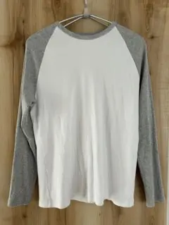 ユニクロ　ホワイト/グレー ソフトリブT