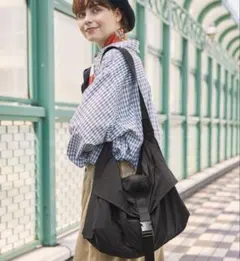 MONO-MART LADY'S ショルダーバッグ