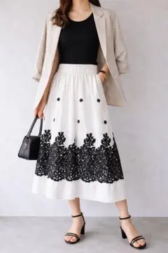 レーススカート