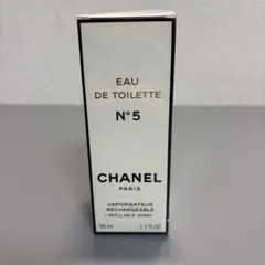 シャネル　N°5　オードトワレ　50ml　香水　スプレーのサムネイル