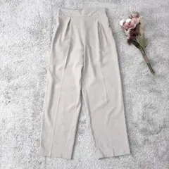 ジーユー　ライトグレー センタープレス テーパードパンツ　M ウエスト半面ゴム