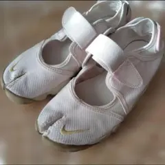 NIKE ナイキ エアリフト 24cm