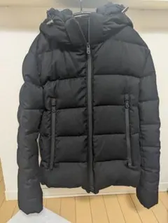 タトラス ダウンジャケット