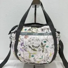 美品 レスポートサック 幾何学柄 ショルダーバッグ スモールジェニー 黒 グレー 美品 レスポートサック 幾何学柄 ショルダーバッグ スモール