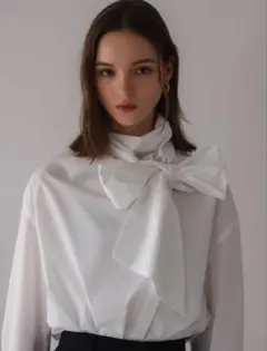 sheller Big Bow One Shoulder Shirt - メルカリ