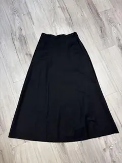 ユナイテッドアローズグリーンレーベルリラクシング黒フレアロングスカート