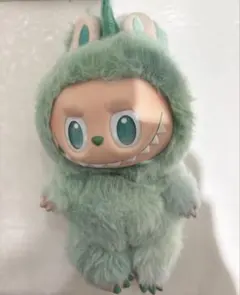 ラブブ ぬいぐるみ