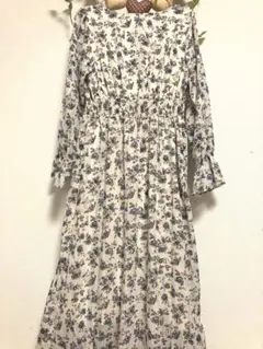 r.p.s花柄ワンピースのサムネイル