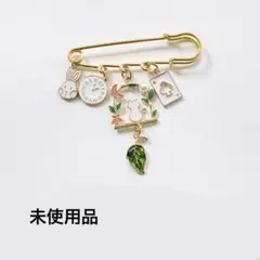 ハンドメイド ブローチ