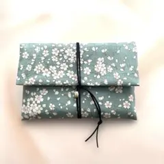 御朱印帳ケース/桜吹雪/水色/大判1冊用/ハンドメイド