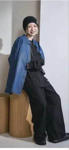 新品未使用❣️ジーナシス【スタッフ企画】2タックワイドパンツ