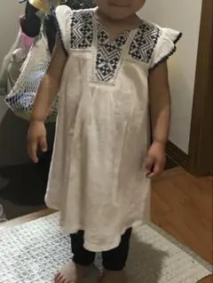 Kids R Us 刺繍入りワンピース 90cmのサムネイル
