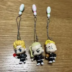 ROUND1 東京リベンジャーズ ストラップフィギュア 3体セット