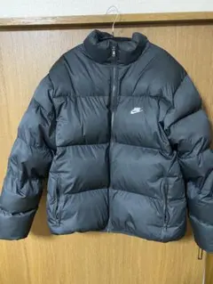 Nike ブラック ダウンジャケット