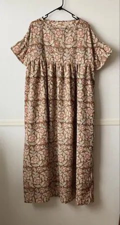 mer ♡インド綿　花柄ロングドレスインスタ作家Vネック　タッセル付　ワンピース mer ♡インド綿 花柄ロングドレスインスタ作家Vネック タッセル