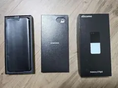 Samsung Galaxy Z Flip5 SC-54D 空箱とUSBケーブル