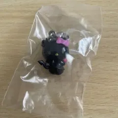 ハローキティー　目印アクセサリー　小悪魔キティ