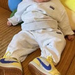 kith baby スウェットセットアップ　3-6m