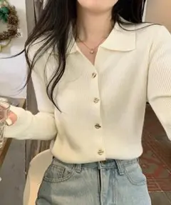 アイボリー ボタン付きカーディガン