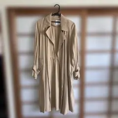 ZARA ベージュ トレンチコート