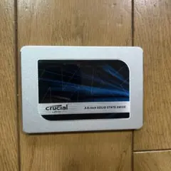 ２.5インチSSD 512G crucial