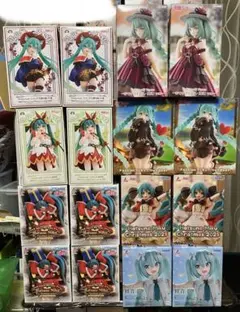 初音ミク フィギュア まとめ売り 16点セットのサムネイル