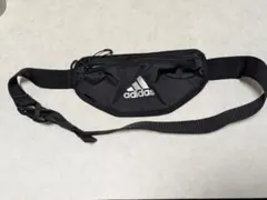 adidas ボディバッグ ブラック