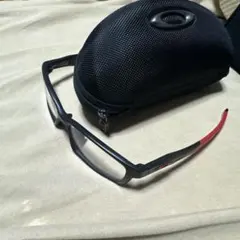Oakley スポーツメガネ ブラック/レッド ケース付き　度は入っていません