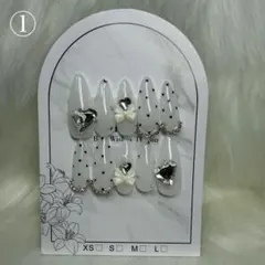 ネイルチップ乳白色 ワンホン 韓国 ガーリー リボン