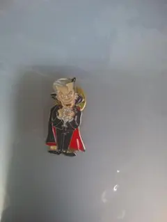 ヴァンパイア　吸血鬼　ピンバッジ　ピンズ