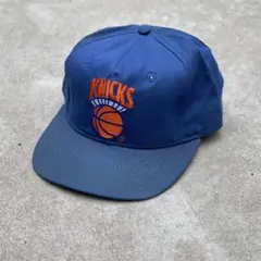 90s New York KNICKS ニューヨークニックス　キャップのサムネイル