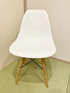 イームズ リプロダクト