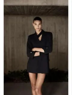 ZARA ロールアップスリーブブレザー