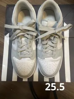 Nike ダンクロウ　Dunk Low ホワイト/グレー スニーカー