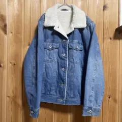 GU ボア襟付きデニムジャケット　Ｌ