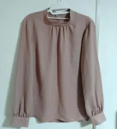 美品　GU　長袖ブラウス