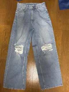 H&M ダメージデニム / ストレート / ハイウエスト / 32size