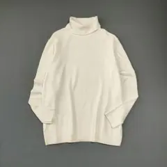 【美品】ユニクロ　カシミヤタートルネックセーター　XL　白　近年