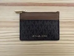 MICHAEL KORS ブラウン パスケース